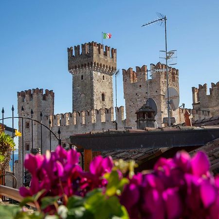 Sirmione4U - Domus By The Castle Apartamento Exterior foto