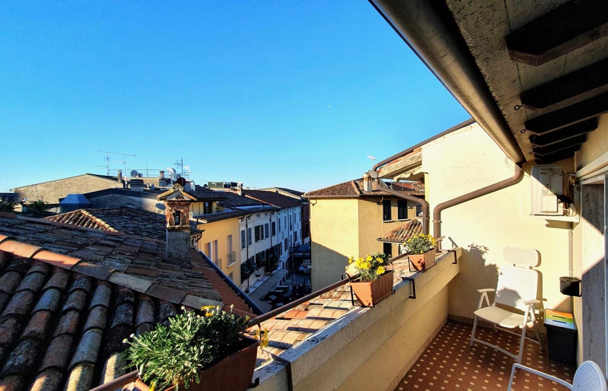 Sirmione4U - Domus By The Castle Apartamento Exterior foto