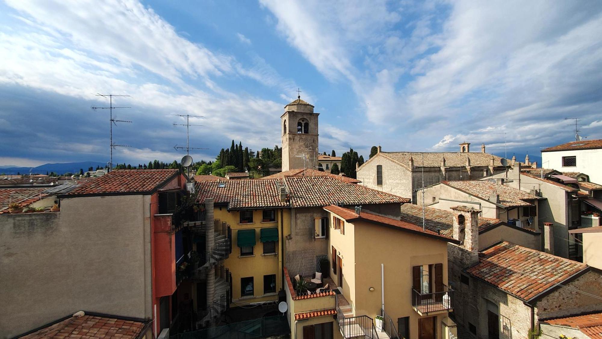 Sirmione4U - Domus By The Castle Apartamento Exterior foto