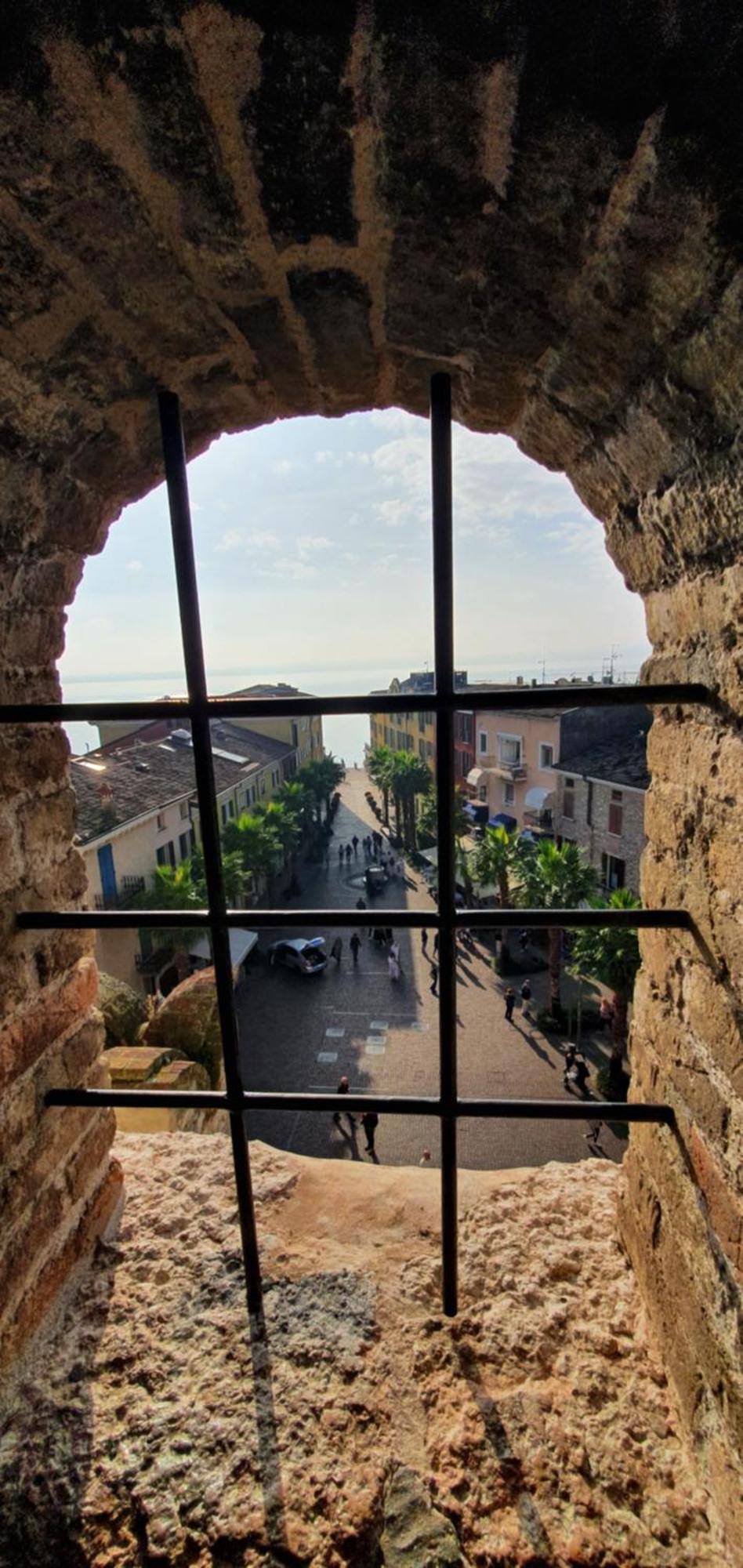 Sirmione4U - Domus By The Castle Apartamento Exterior foto